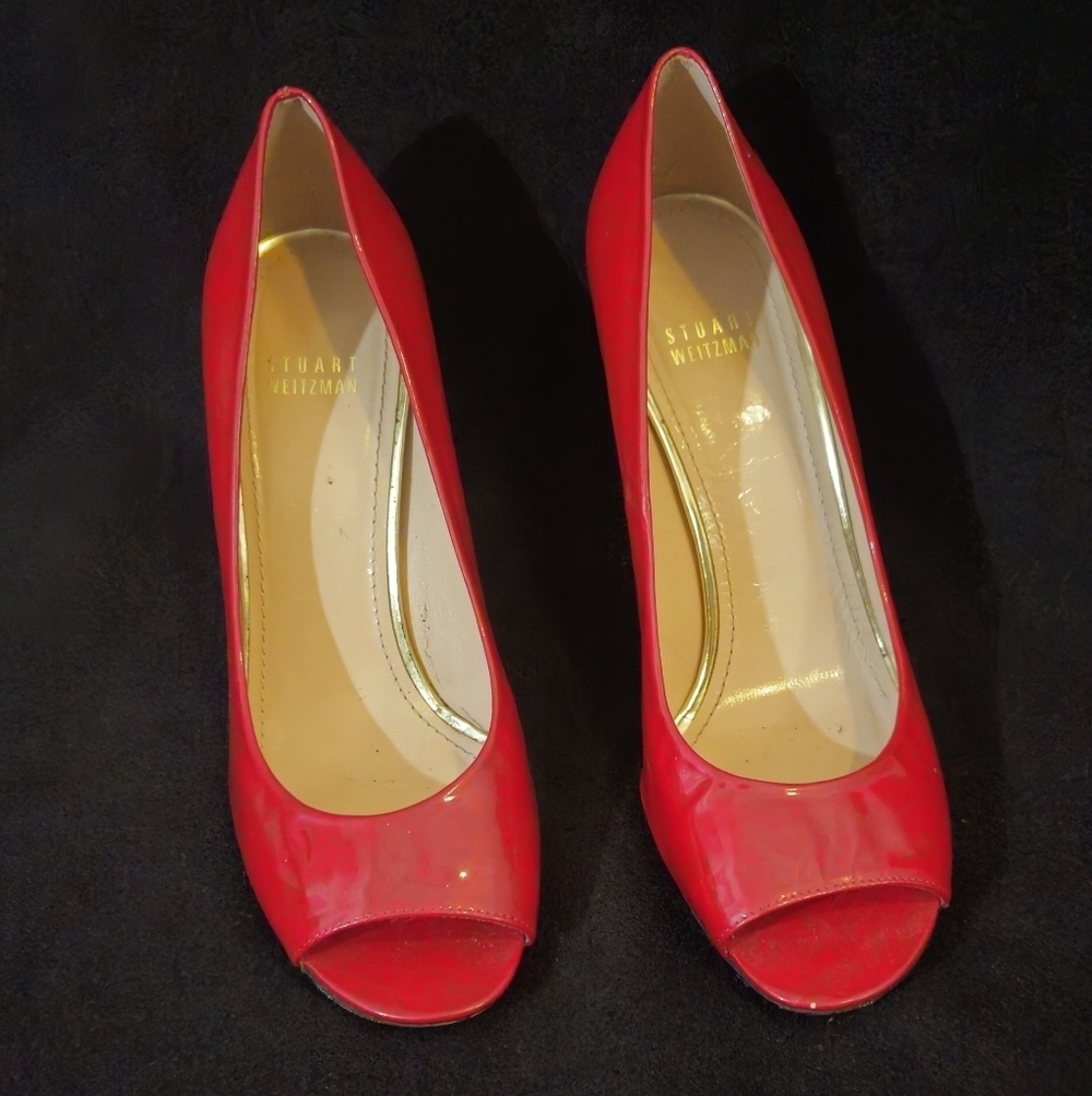 Stuart Weitzman Red Patent Leather Peep Toe Heels - Size 8M